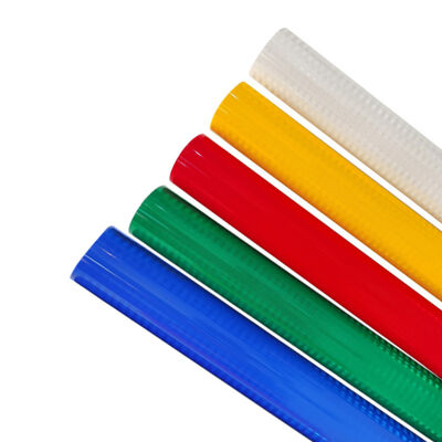 سعر جيد صفائح عاكسة من فئة EGP بتقنية المنشورات الدقيقة وعمر افتراضي 7 سنوات ومادة لاصقة حساسة للضغط للافتات المرورية الانترنت