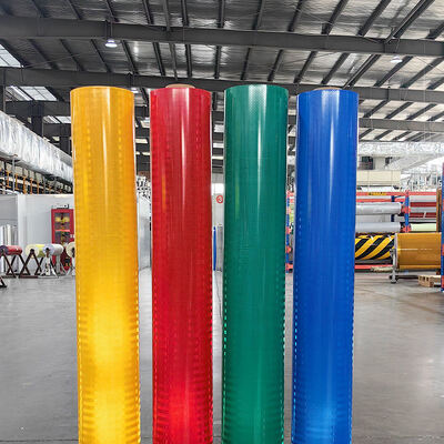 سعر جيد رقائق عاكسة موشورية من النوع الرابع من ASTM D4956 مع عمر 10 سنوات وهيكل موشوري دقيق لعلامات الطرق السريعة الانترنت